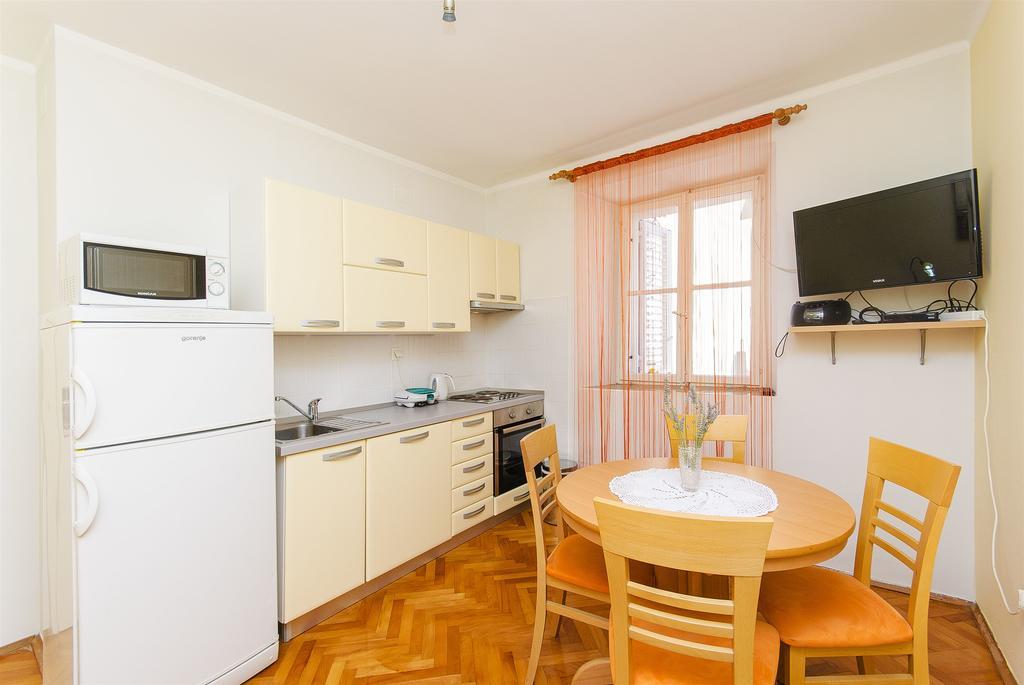 Apartment Kampanel Вела-Лука Экстерьер фото